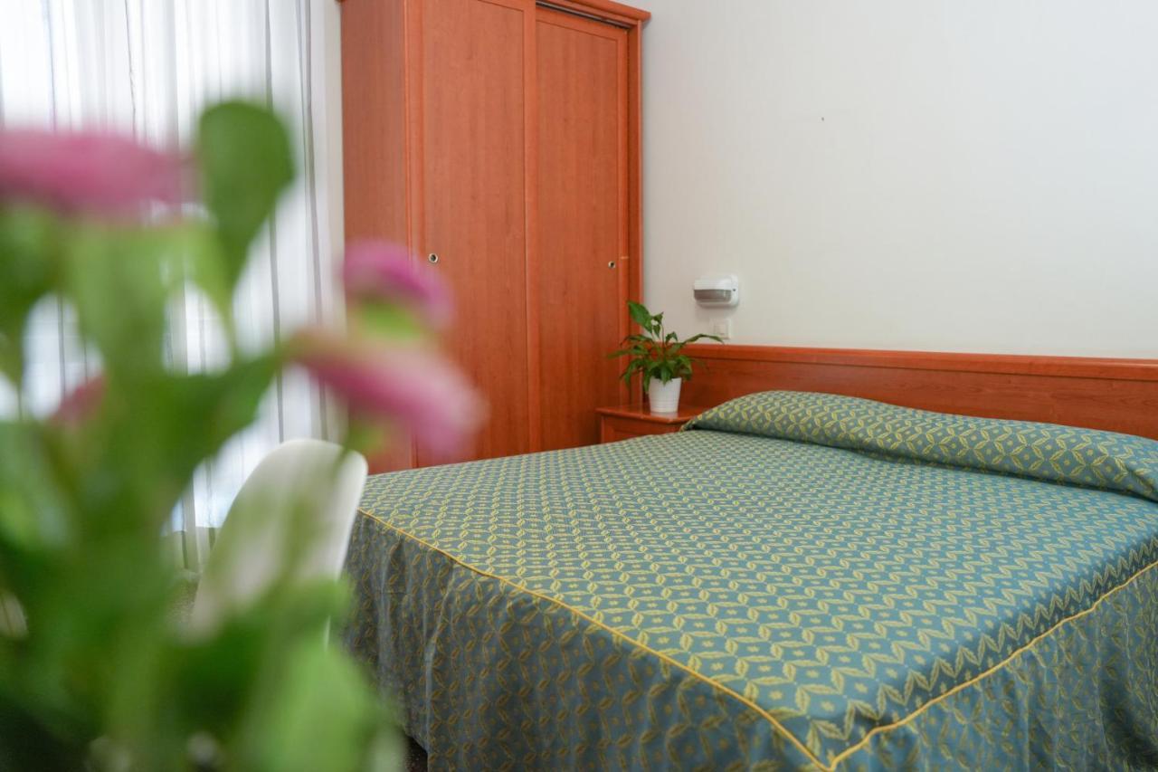 Hotel International Gabicce Mare Dış mekan fotoğraf