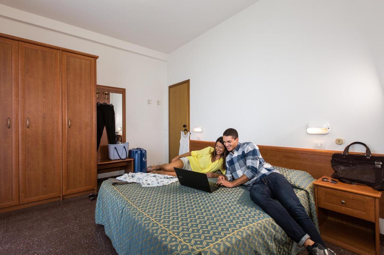 Hotel International Gabicce Mare Dış mekan fotoğraf