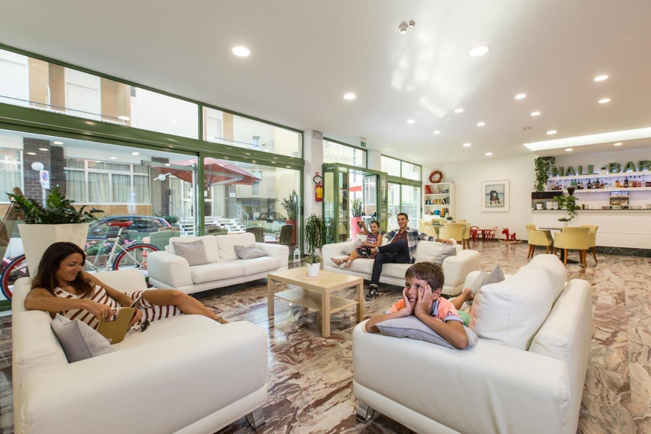 Hotel International Gabicce Mare Dış mekan fotoğraf