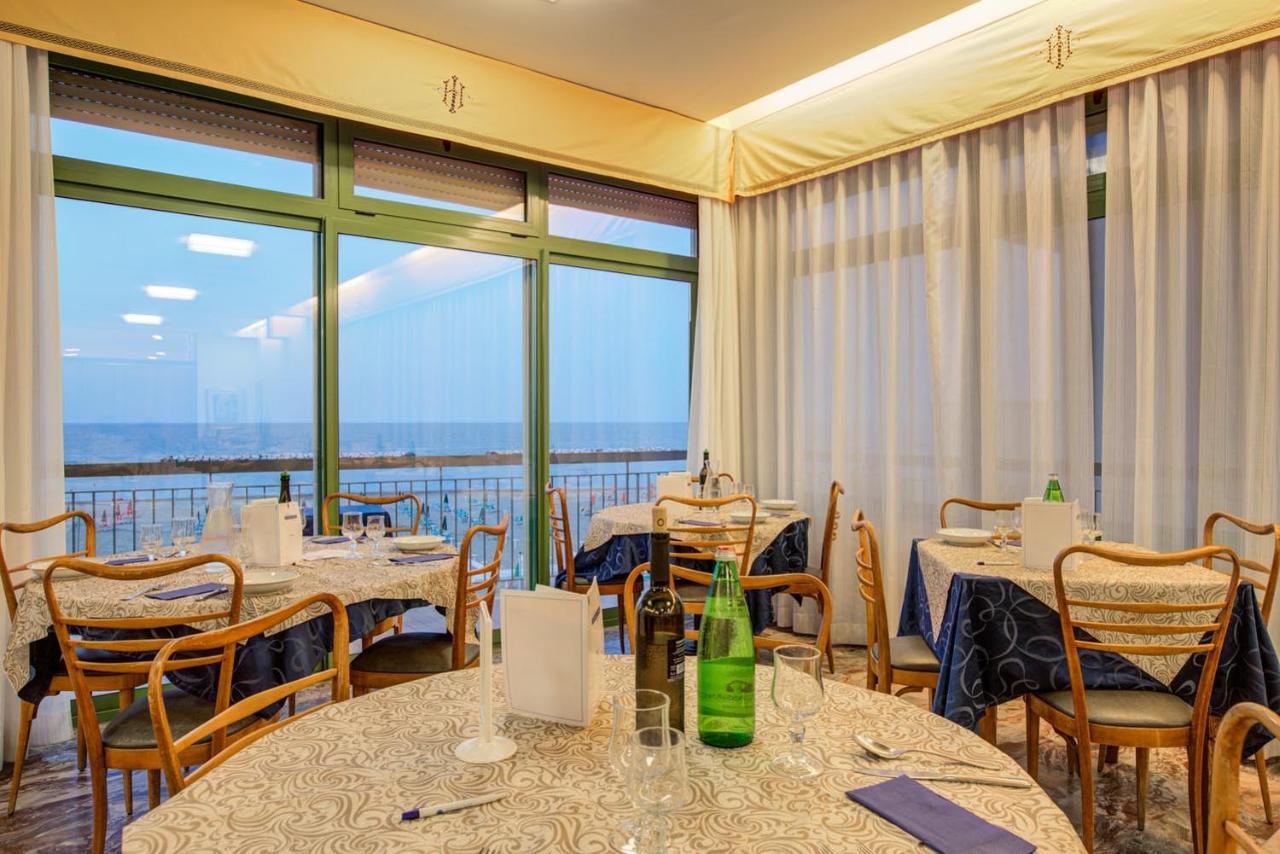 Hotel International Gabicce Mare Dış mekan fotoğraf